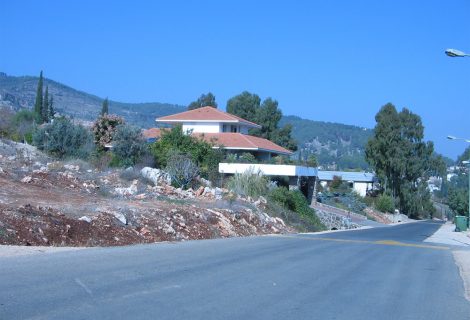 HOUSES IN ROSH-PINA